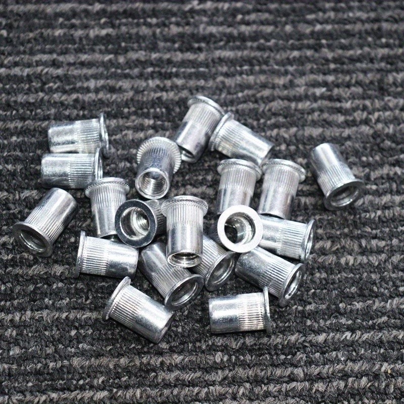 22 pcs M3 Threaded Insert Nuts - Furniture Hardware Threaded Inserts recension och pris