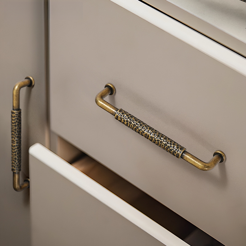 Vintage Antique‑Copper Cabinet - Unique Furniture Hardware Pulls recension och pris